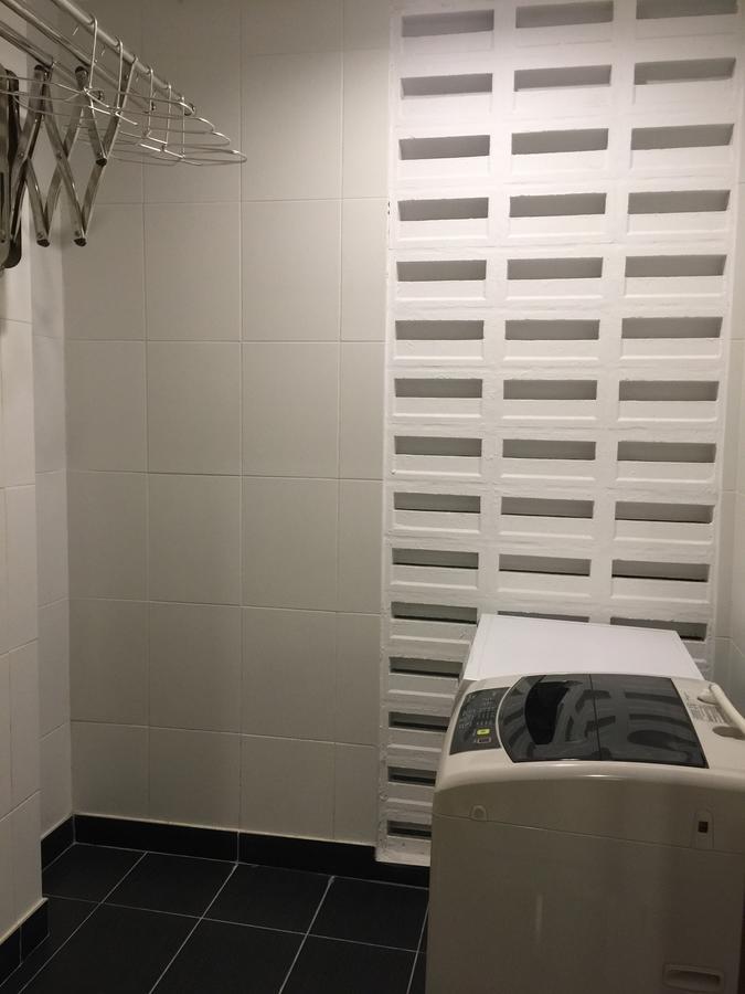 Bernard Holiday Home @ Imperial Suites كوشنج المظهر الخارجي الصورة